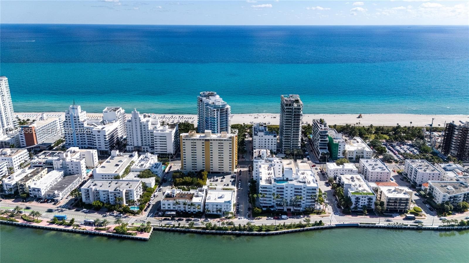 A11983565 — Miami Beach — 28