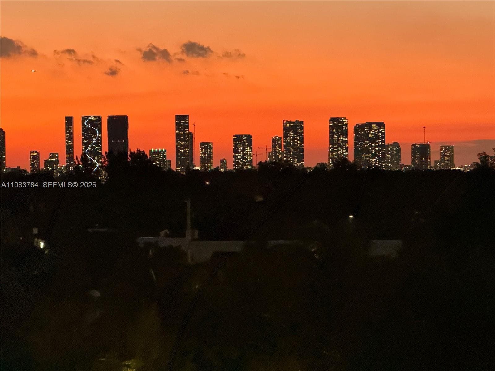 A11983784 — Miami Beach — 26