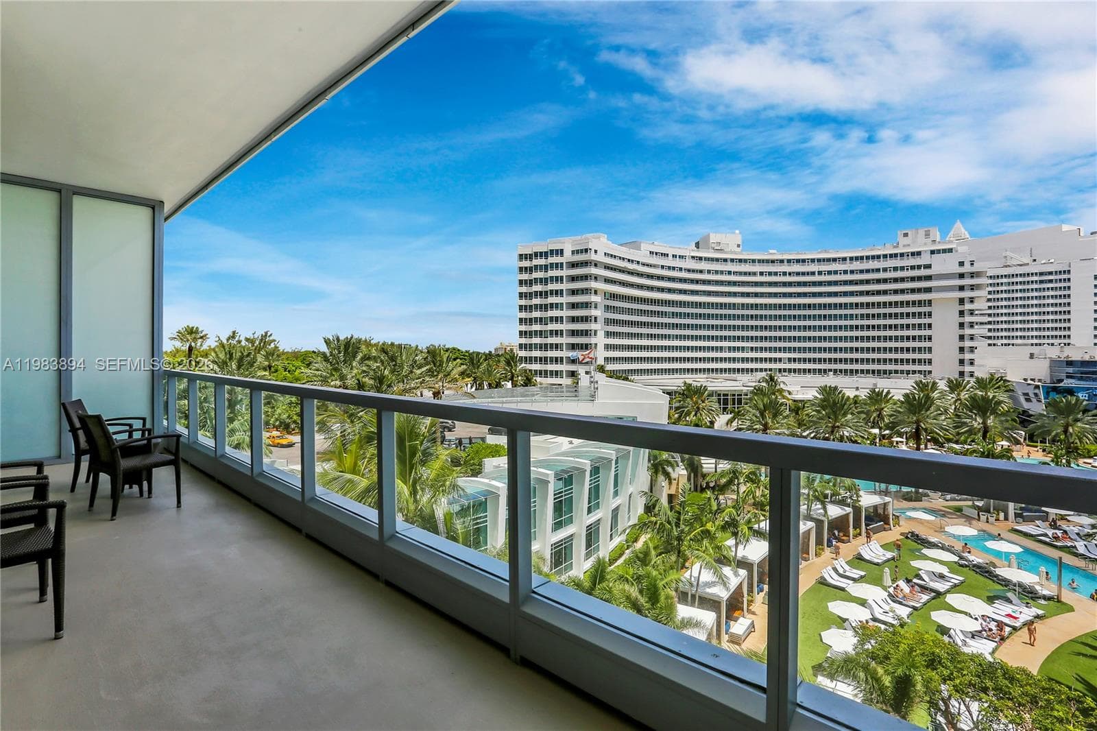 A11983894 — Miami Beach — 4