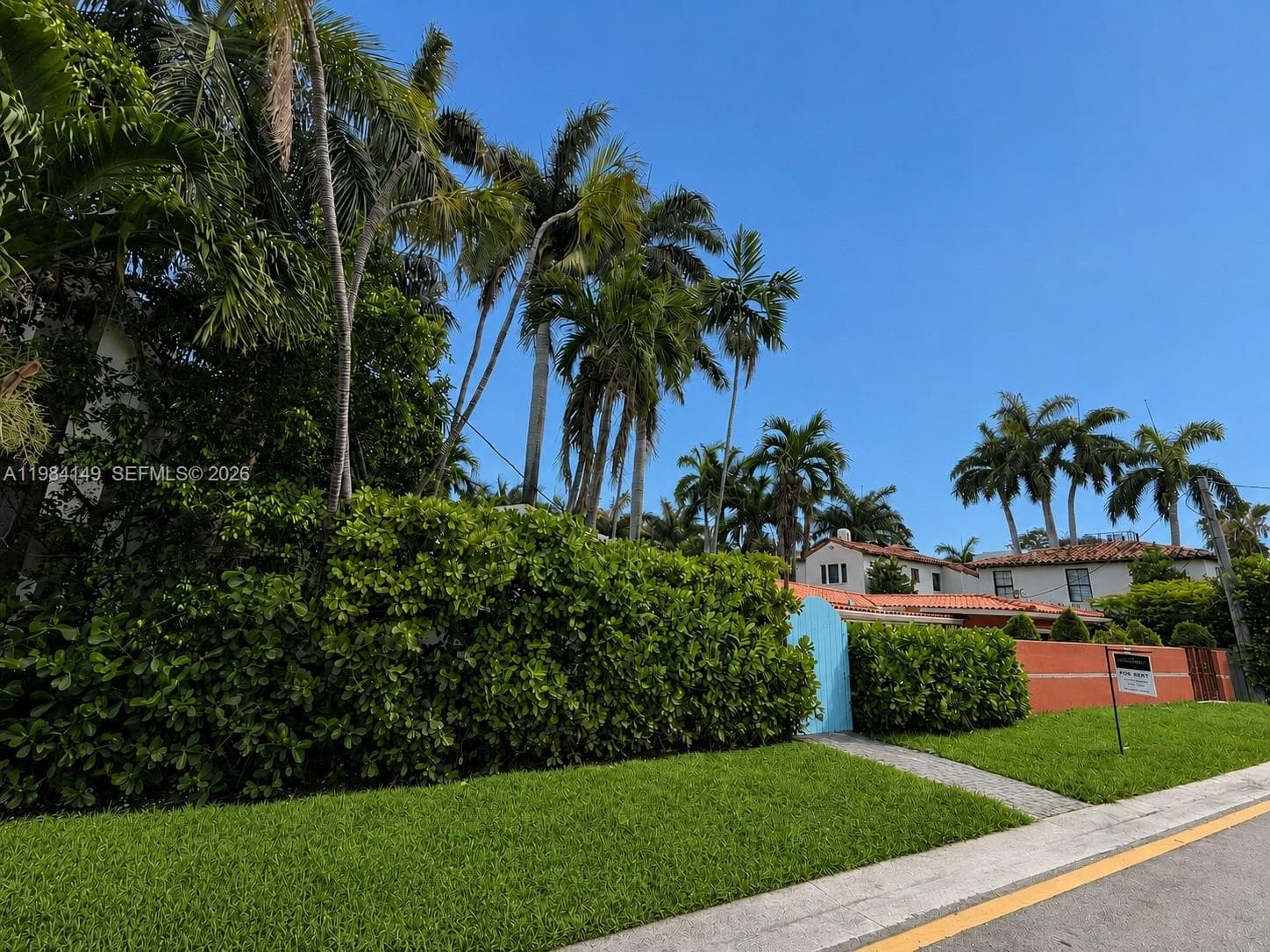 A11984149 — Miami Beach — 3