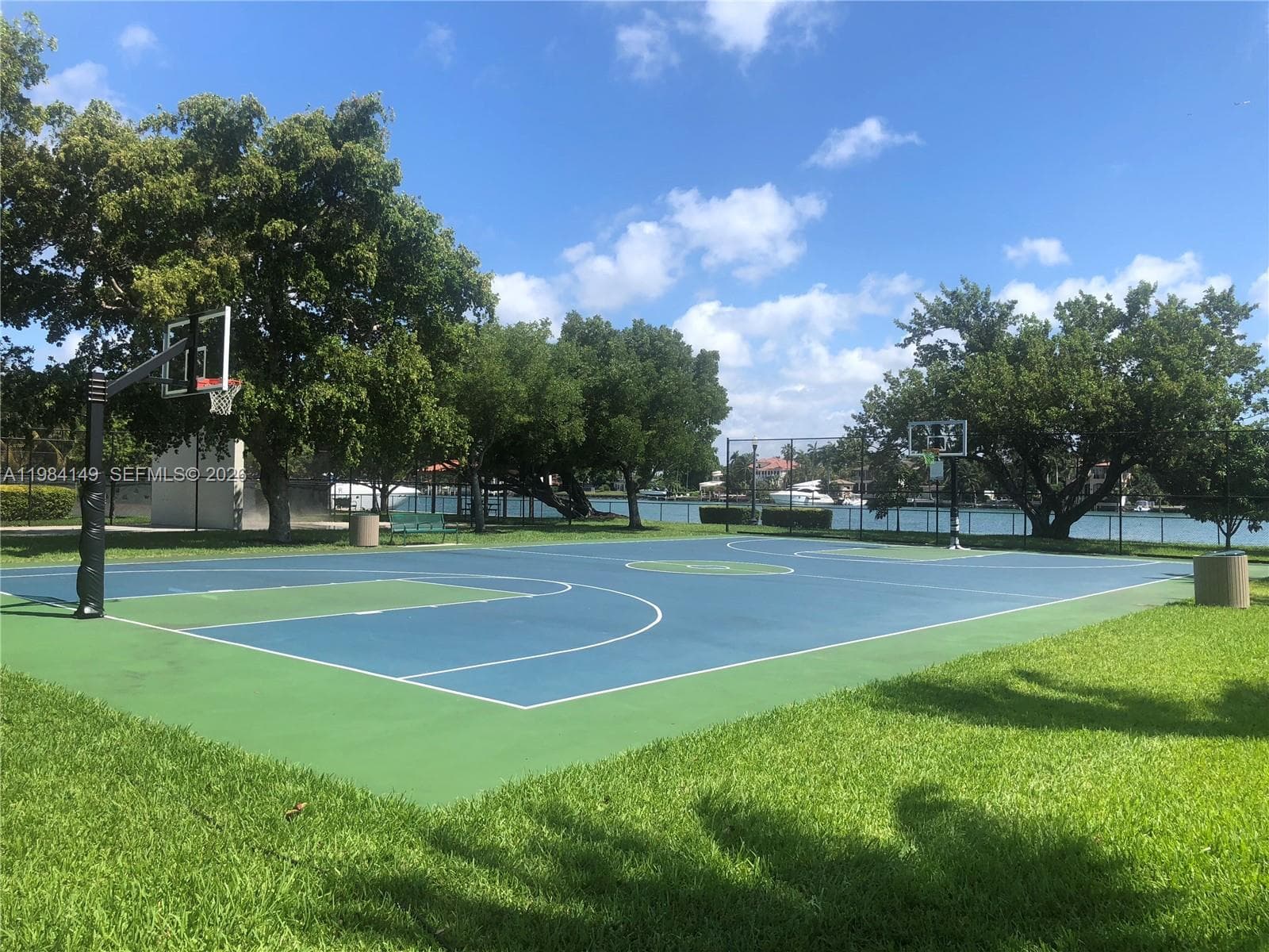 A11984149 — Miami Beach — 37