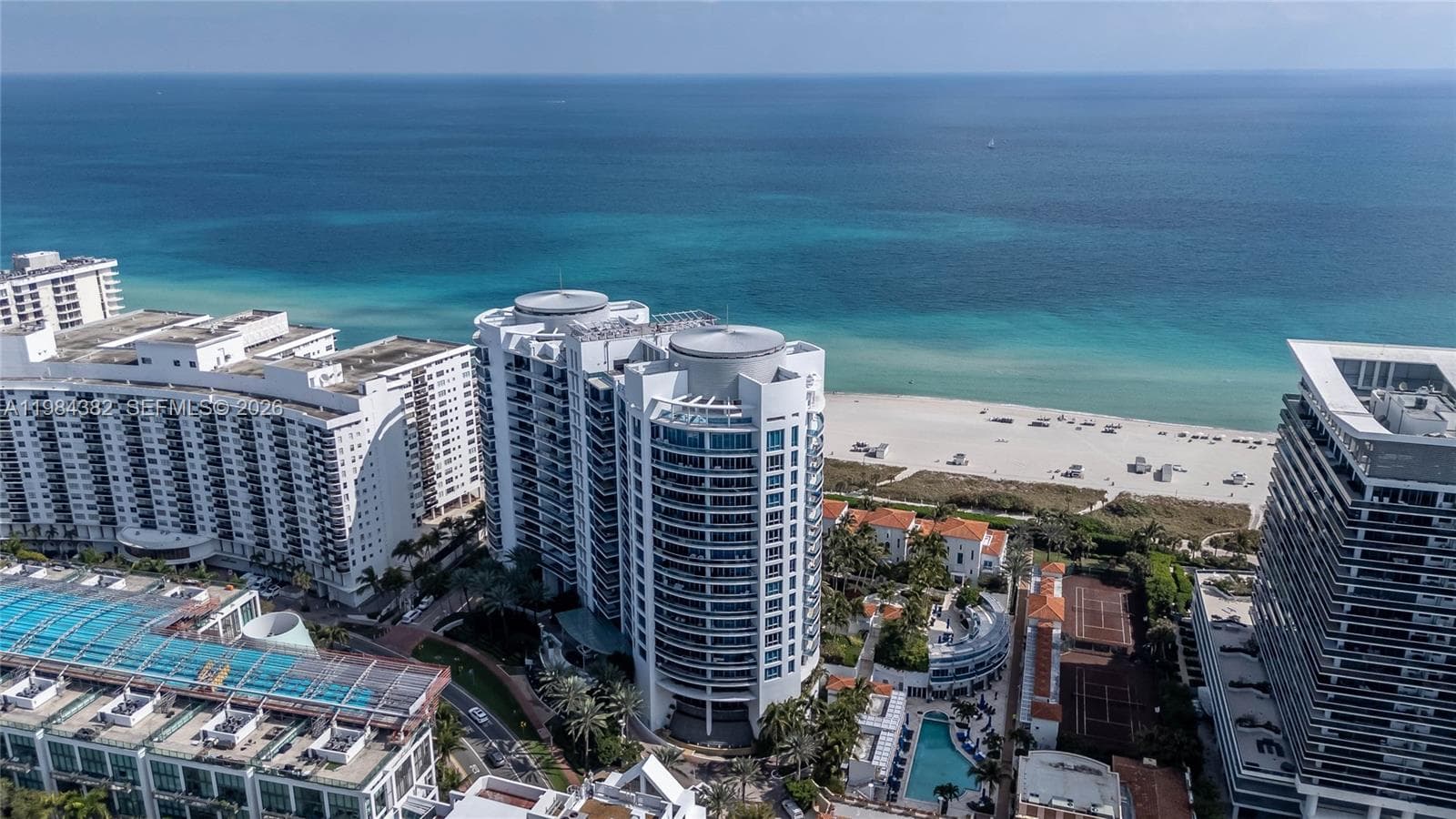 A11984382 — Miami Beach — 52