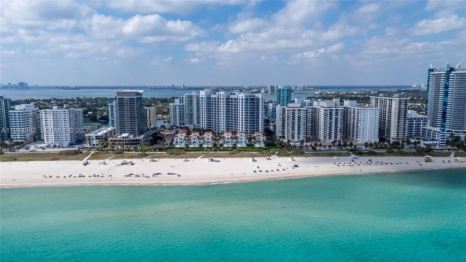 A11984382 — Miami Beach — 53