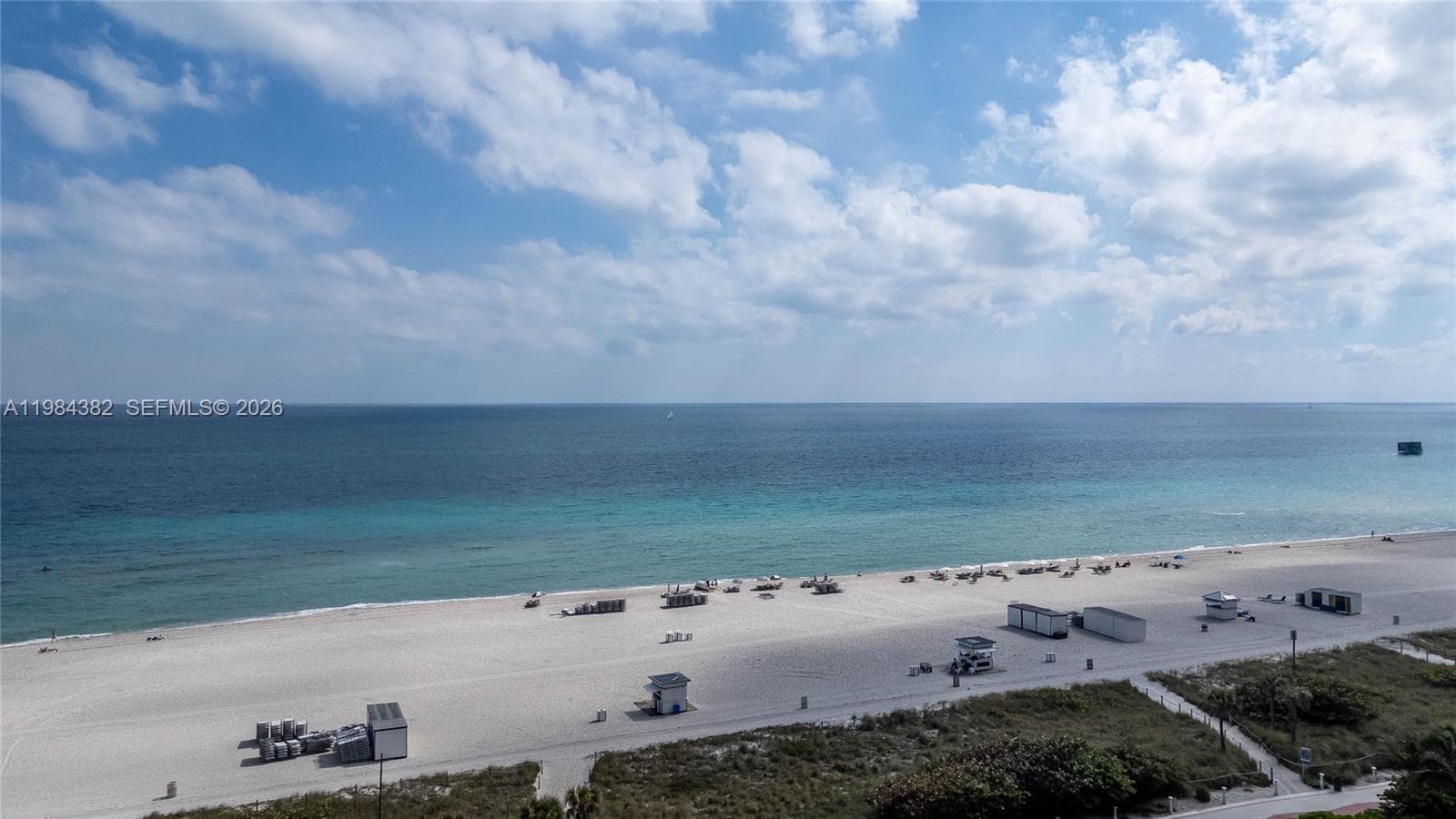 A11984382 — Miami Beach — 10