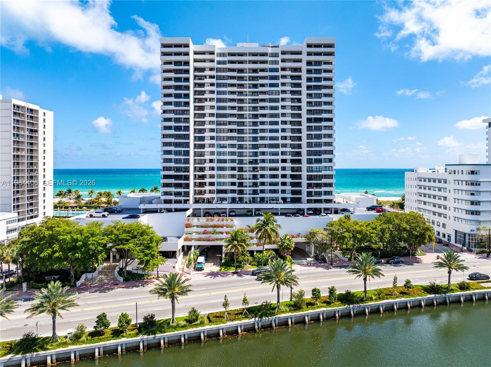 A11984406 — Miami Beach — 3