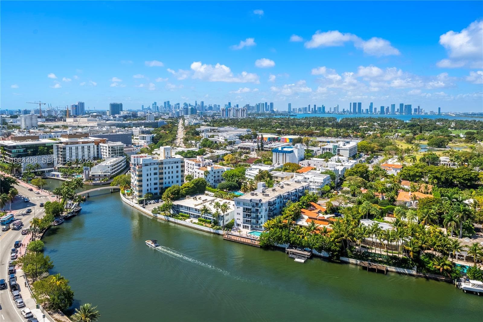 A11984406 — Miami Beach