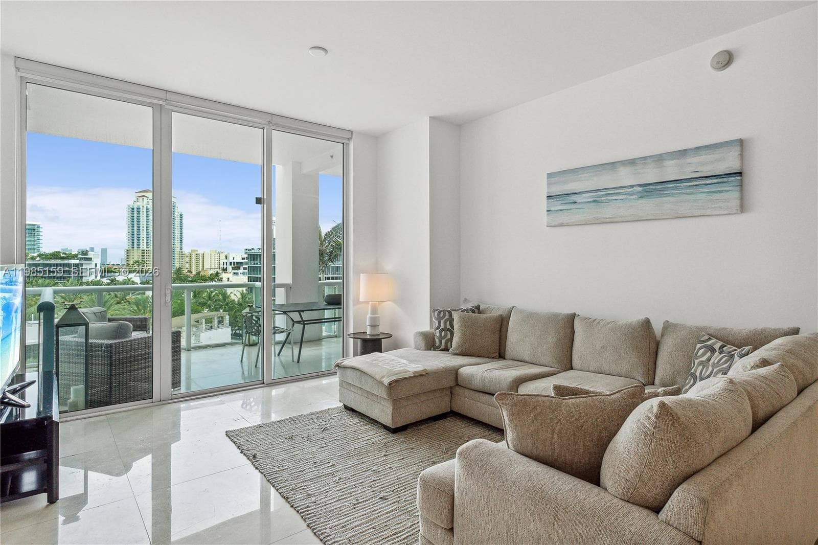 A11985159 — Miami Beach — 3