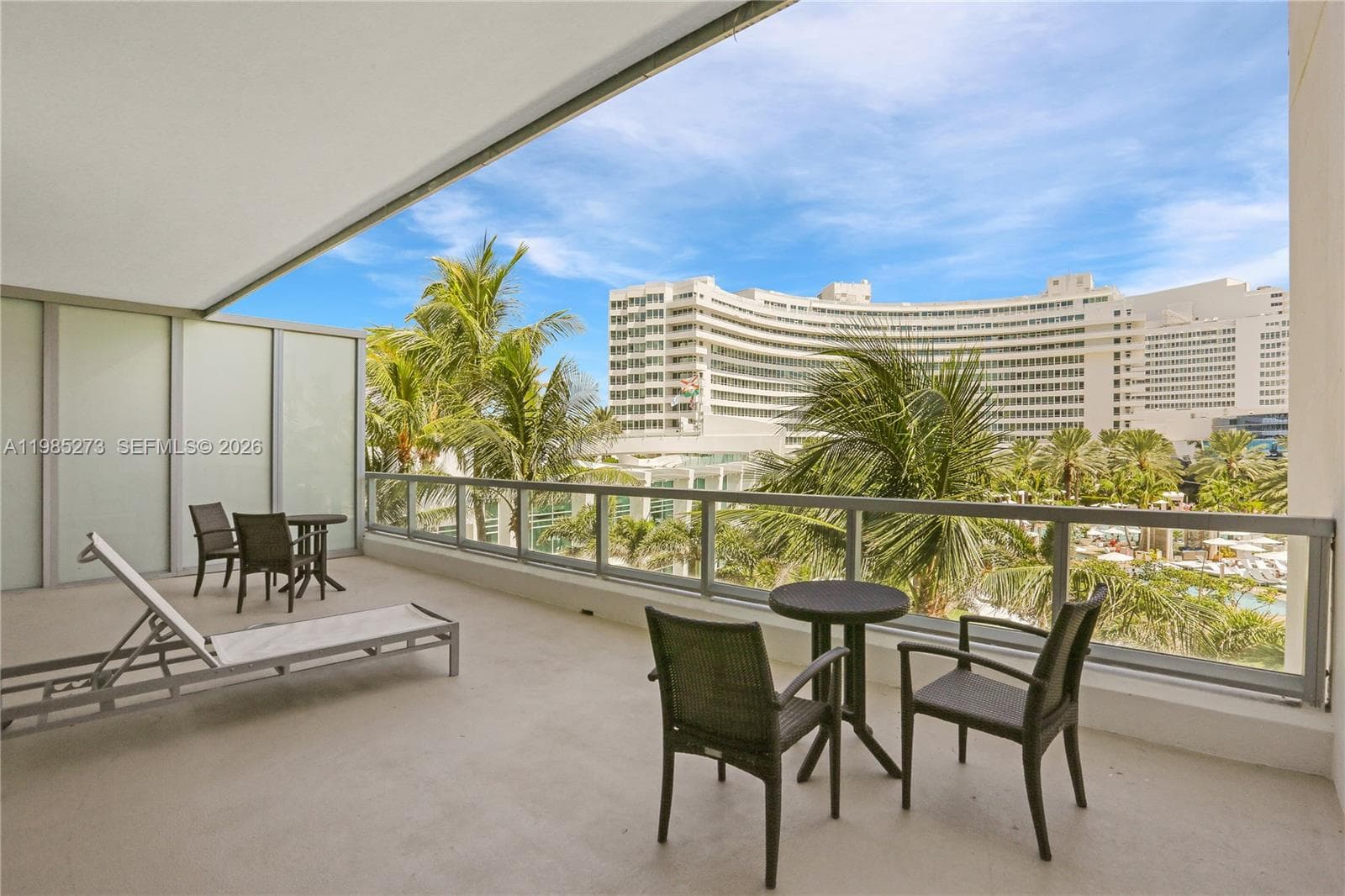 A11985273 — Miami Beach — 3