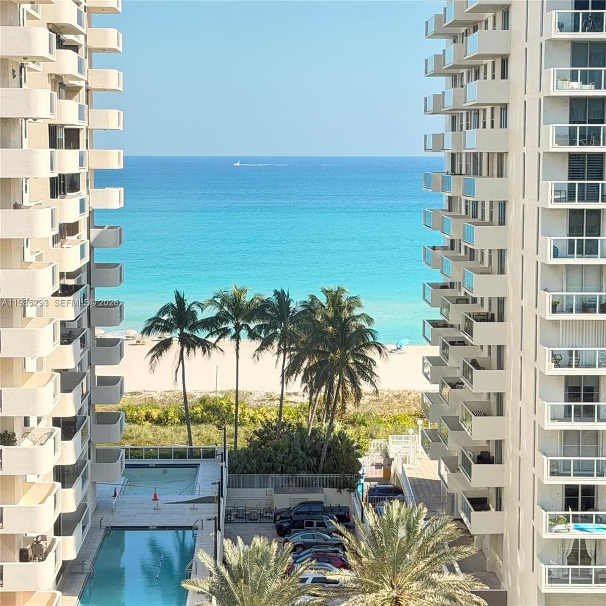 A11985293 — Miami Beach — 8