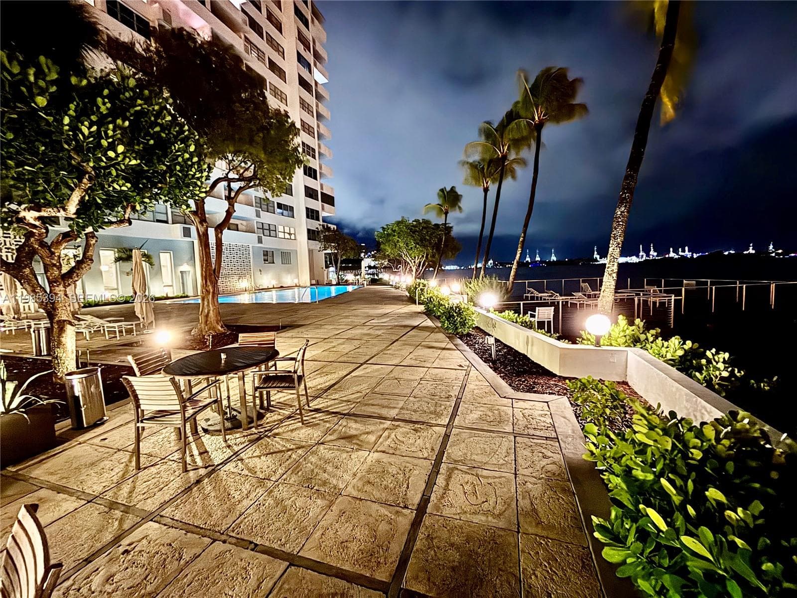 A11985394 — Miami Beach — 26