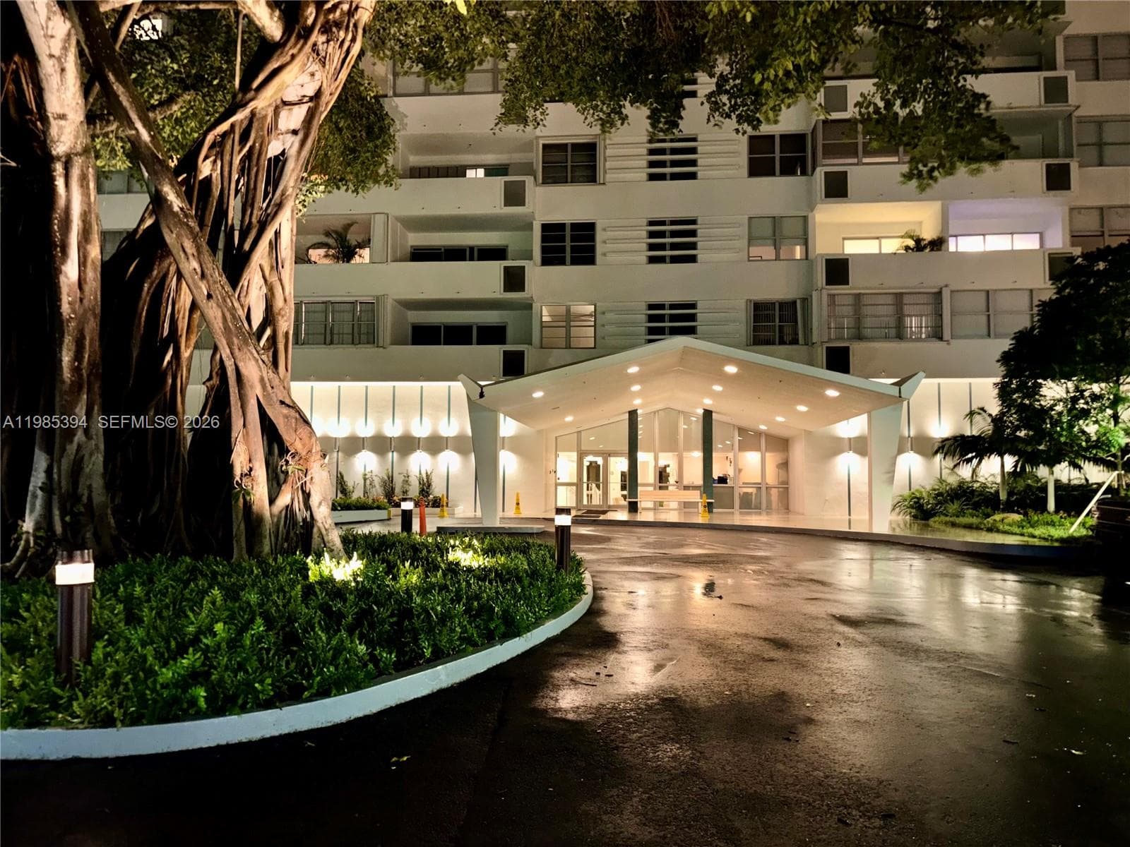 A11985394 — Miami Beach — 15