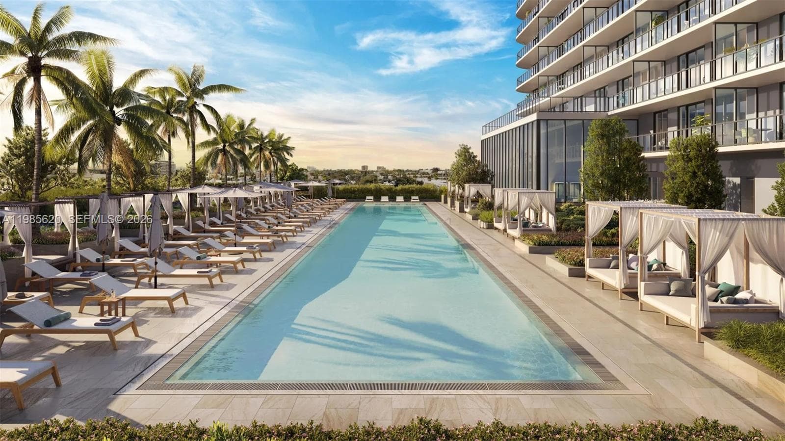A11985620 — Miami Beach — 31