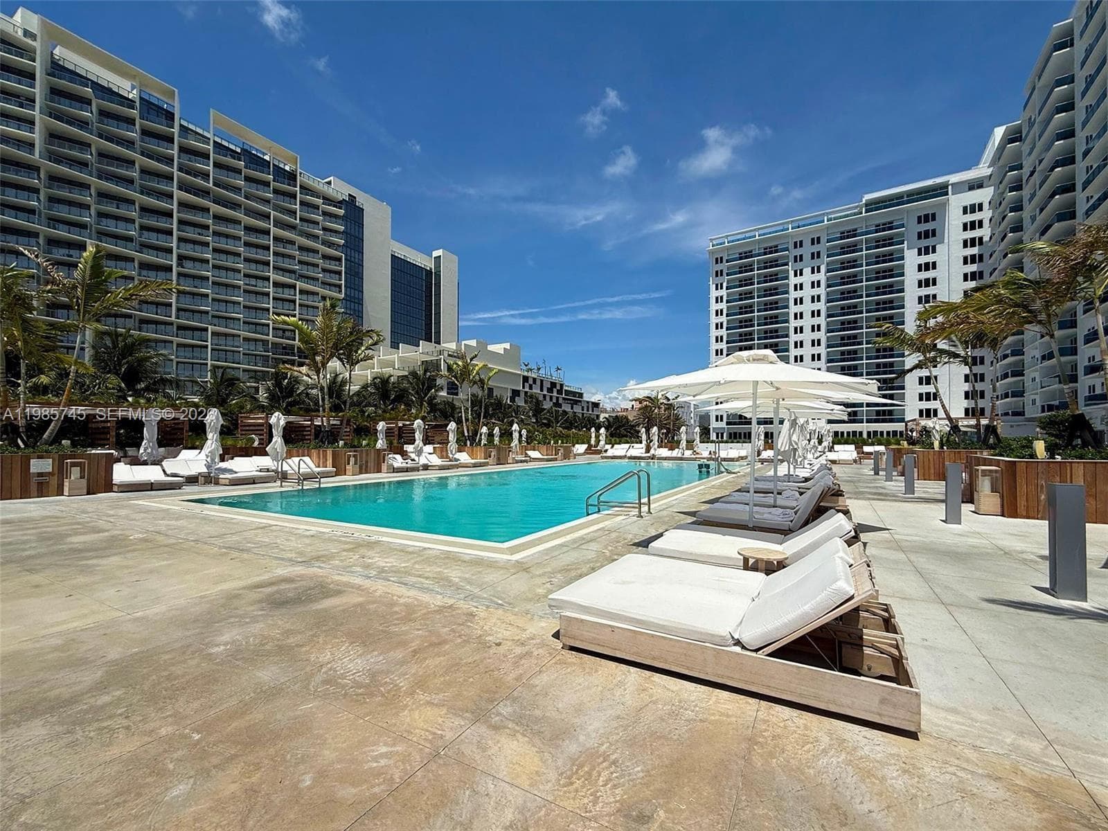 A11985745 — Miami Beach — 22