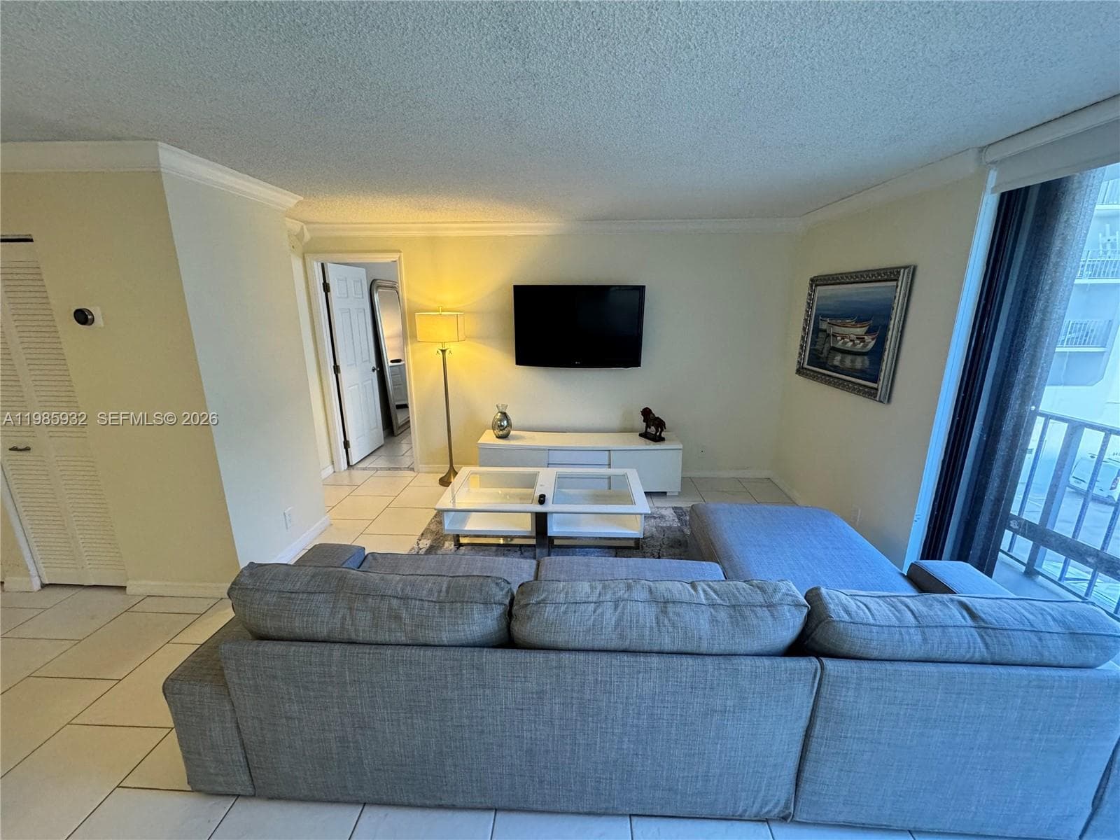 A11985932 — Miami Beach — 2