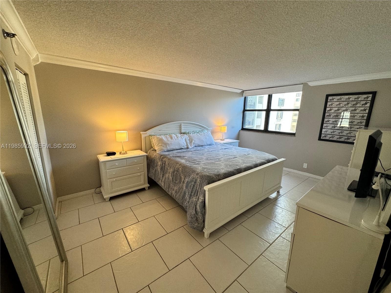 A11985932 — Miami Beach — 7