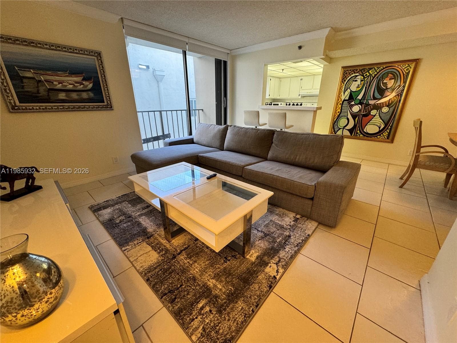 A11985932 — Miami Beach