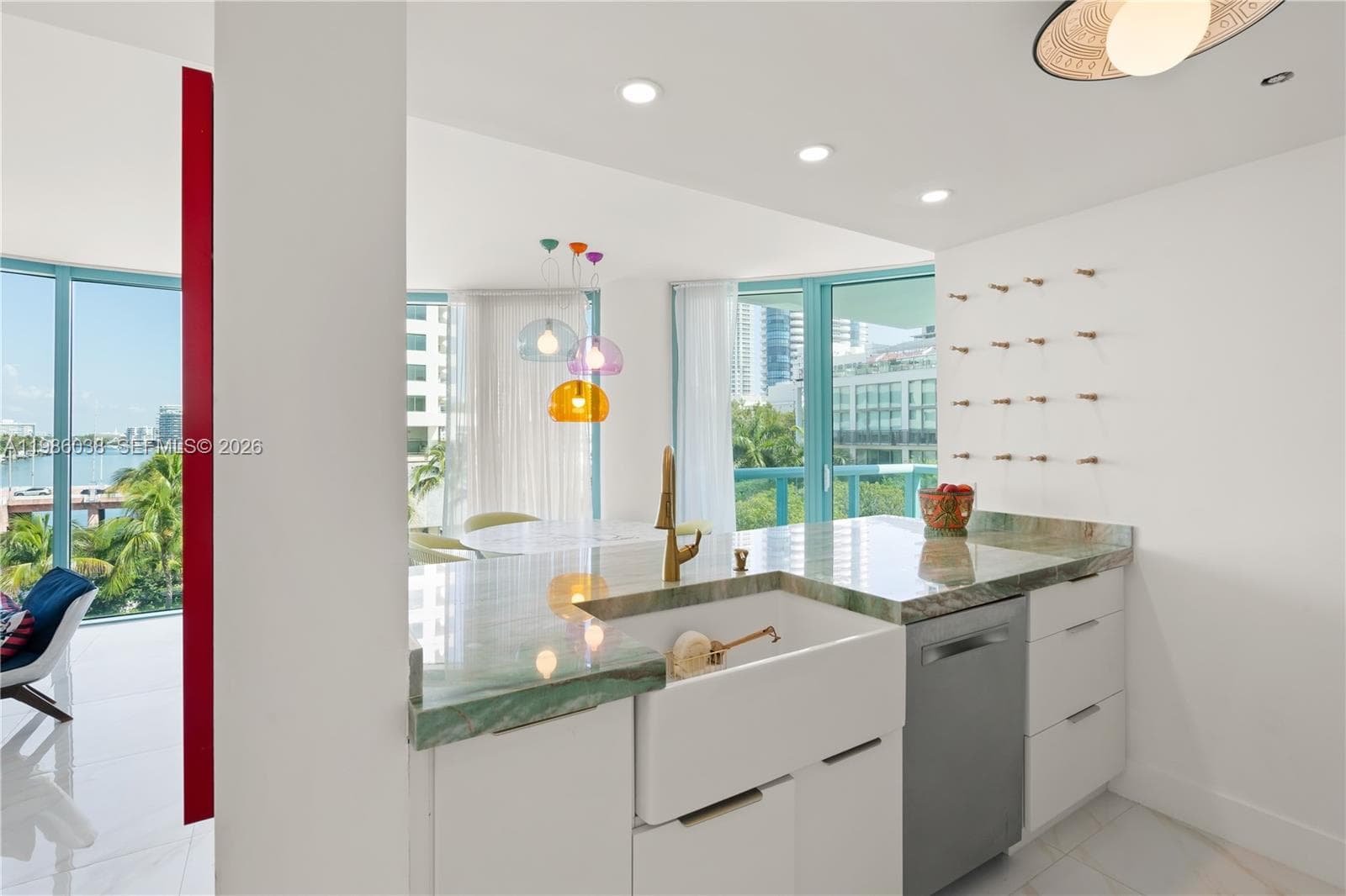 A11986038 — Miami Beach — 7