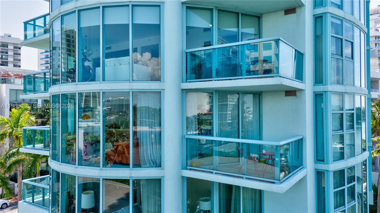A11986038 — Miami Beach — 20