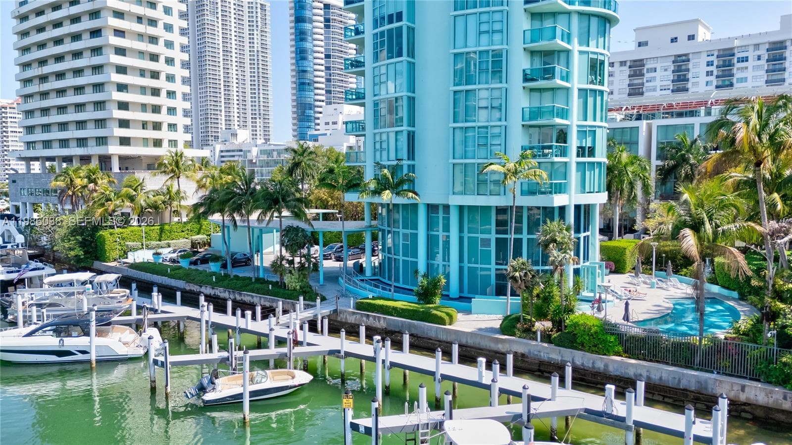 A11986038 — Miami Beach — 34