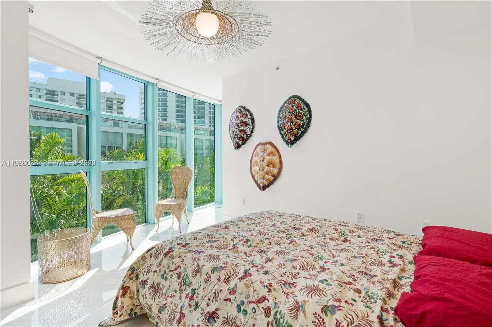 A11986038 — Miami Beach — 14