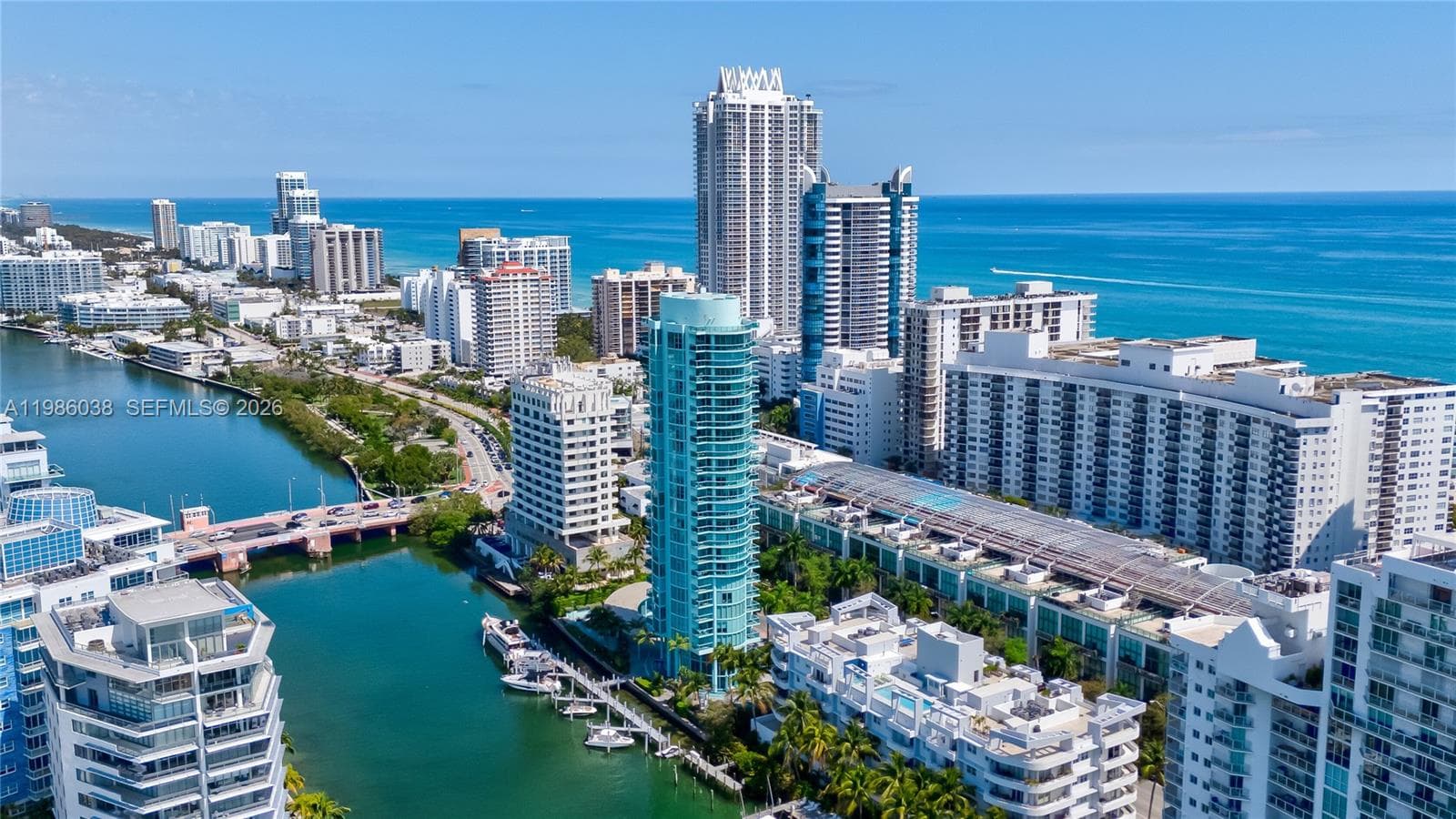A11986038 — Miami Beach — 41