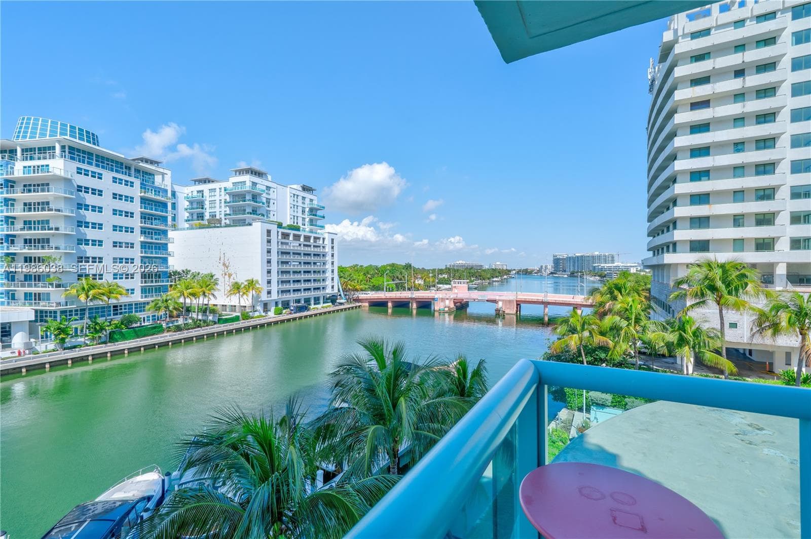 A11986038 — Miami Beach — 19