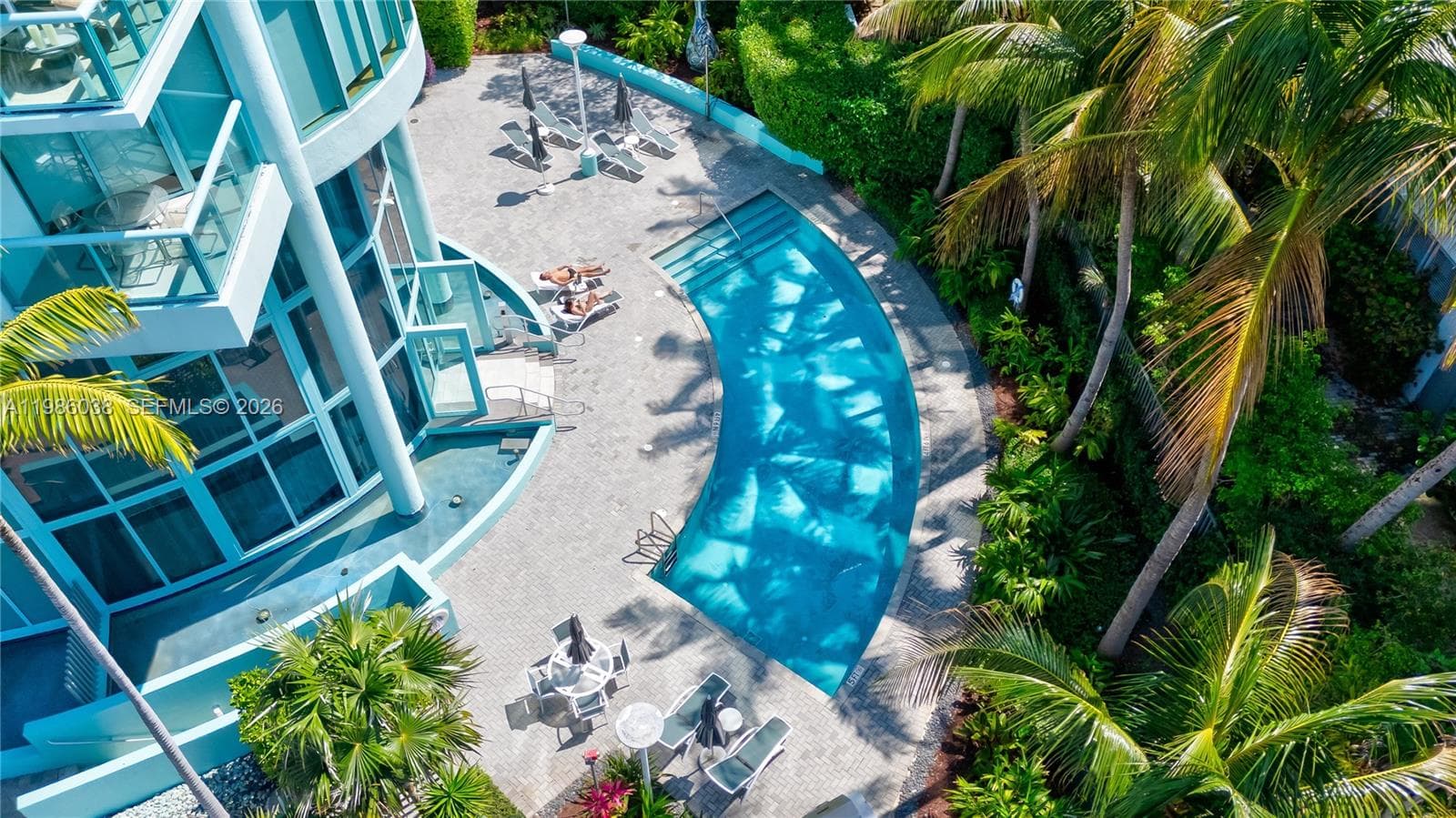 A11986038 — Miami Beach — 35