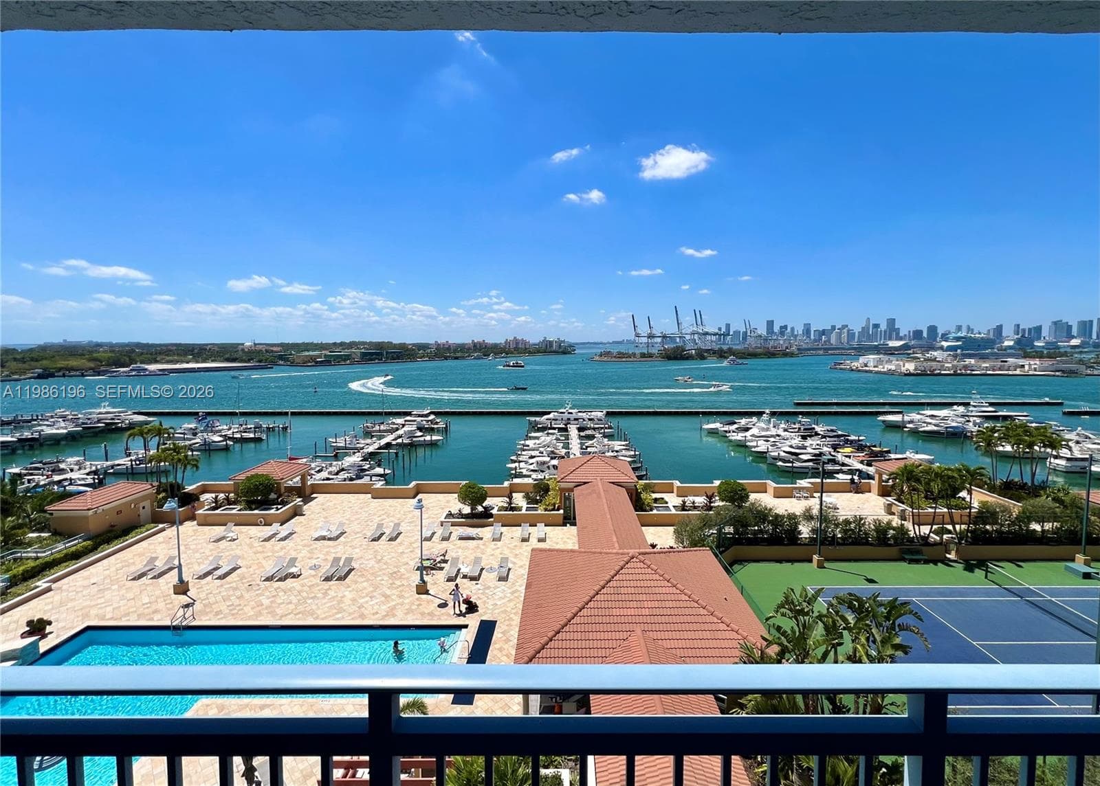 A11986196 — Miami Beach — 13