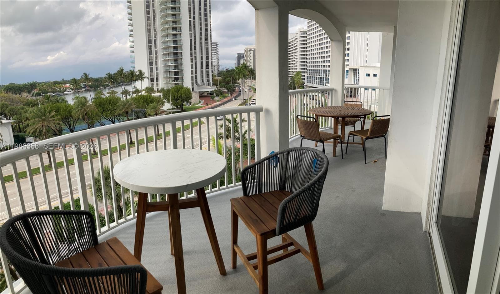A11986368 — Miami Beach — 49