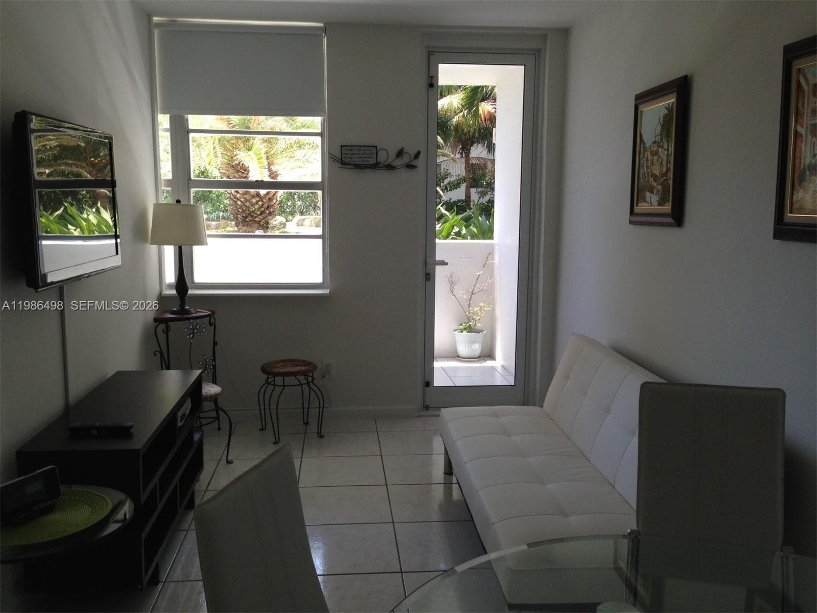 A11986498 — Miami Beach — 2