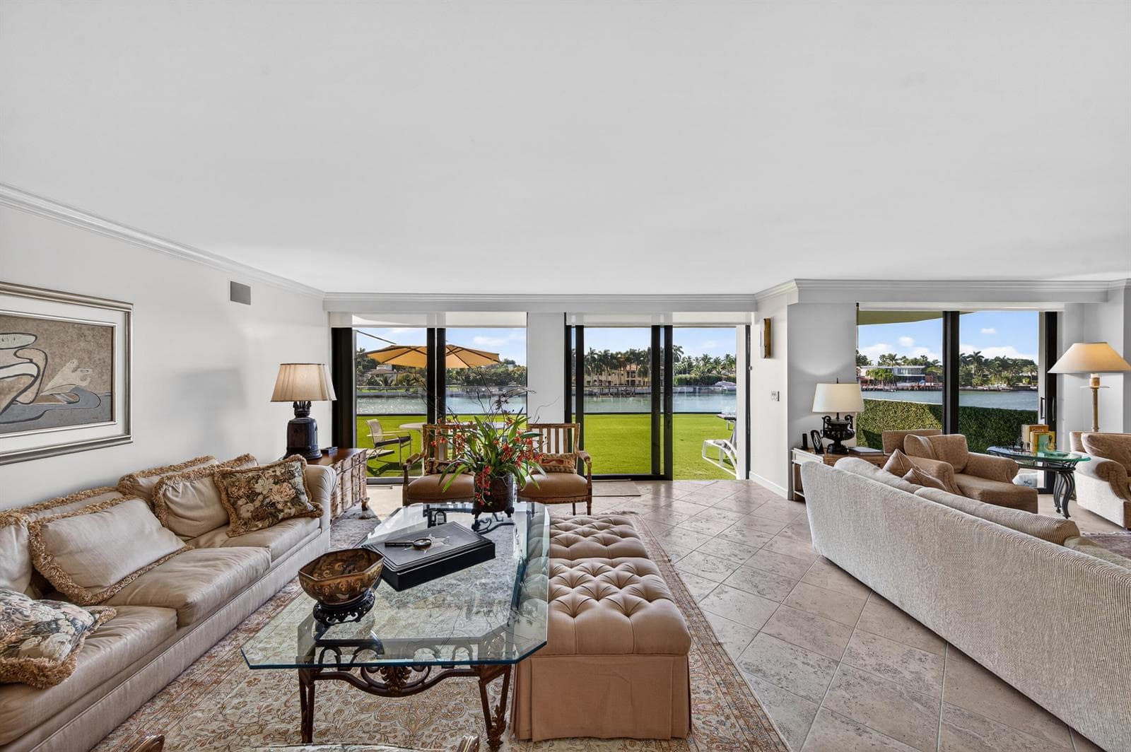 B26004751 — Miami Beach — 6