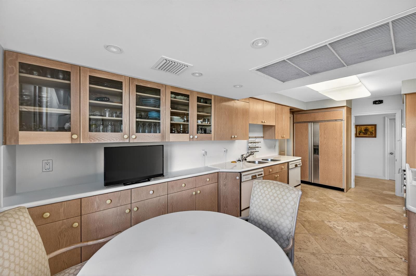 B26004751 — Miami Beach — 9