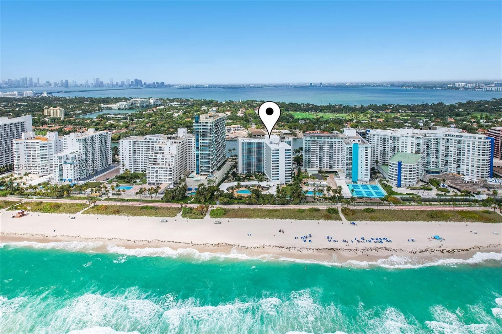 A11986651 — Miami Beach — 37