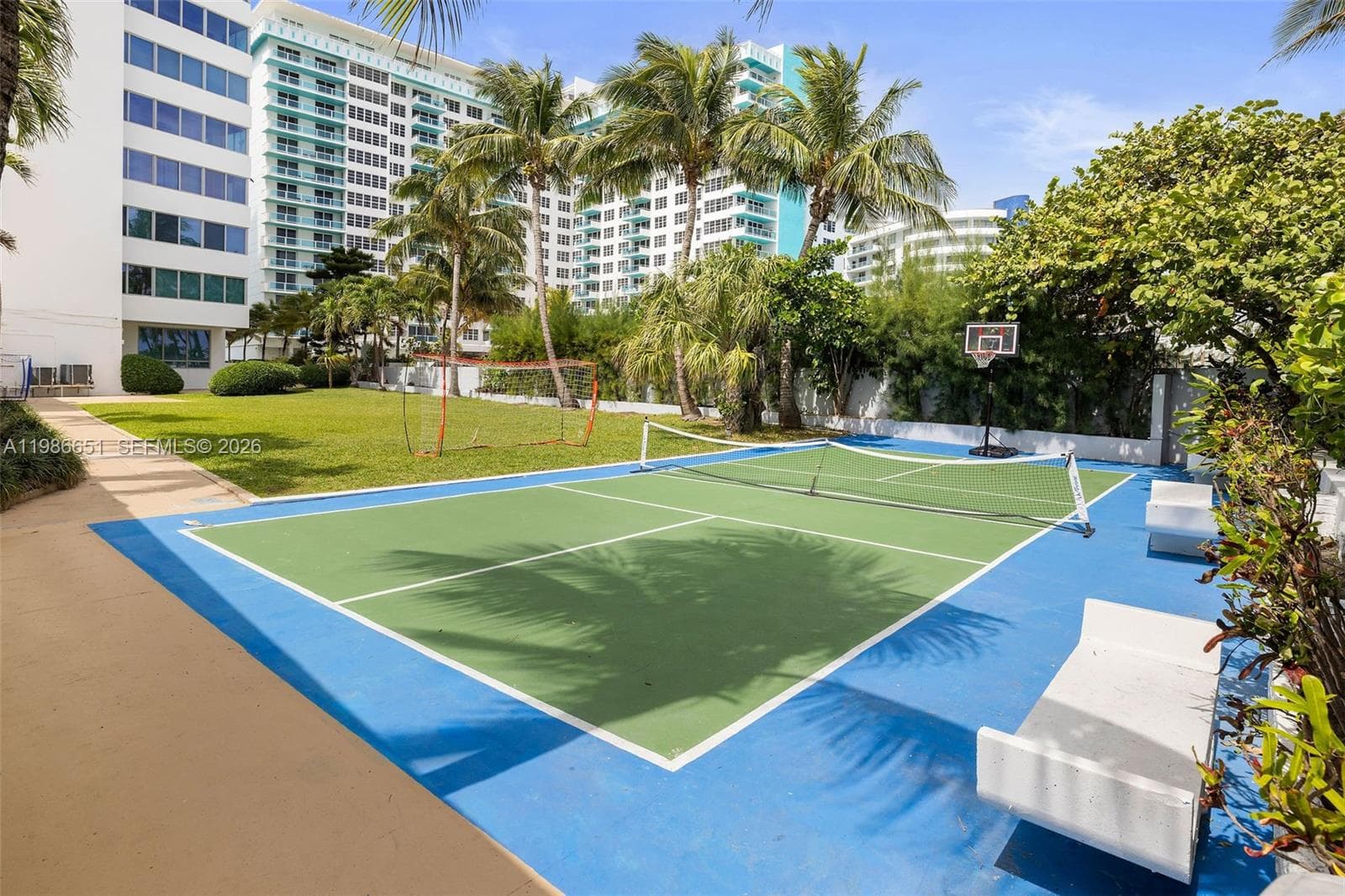A11986651 — Miami Beach — 31