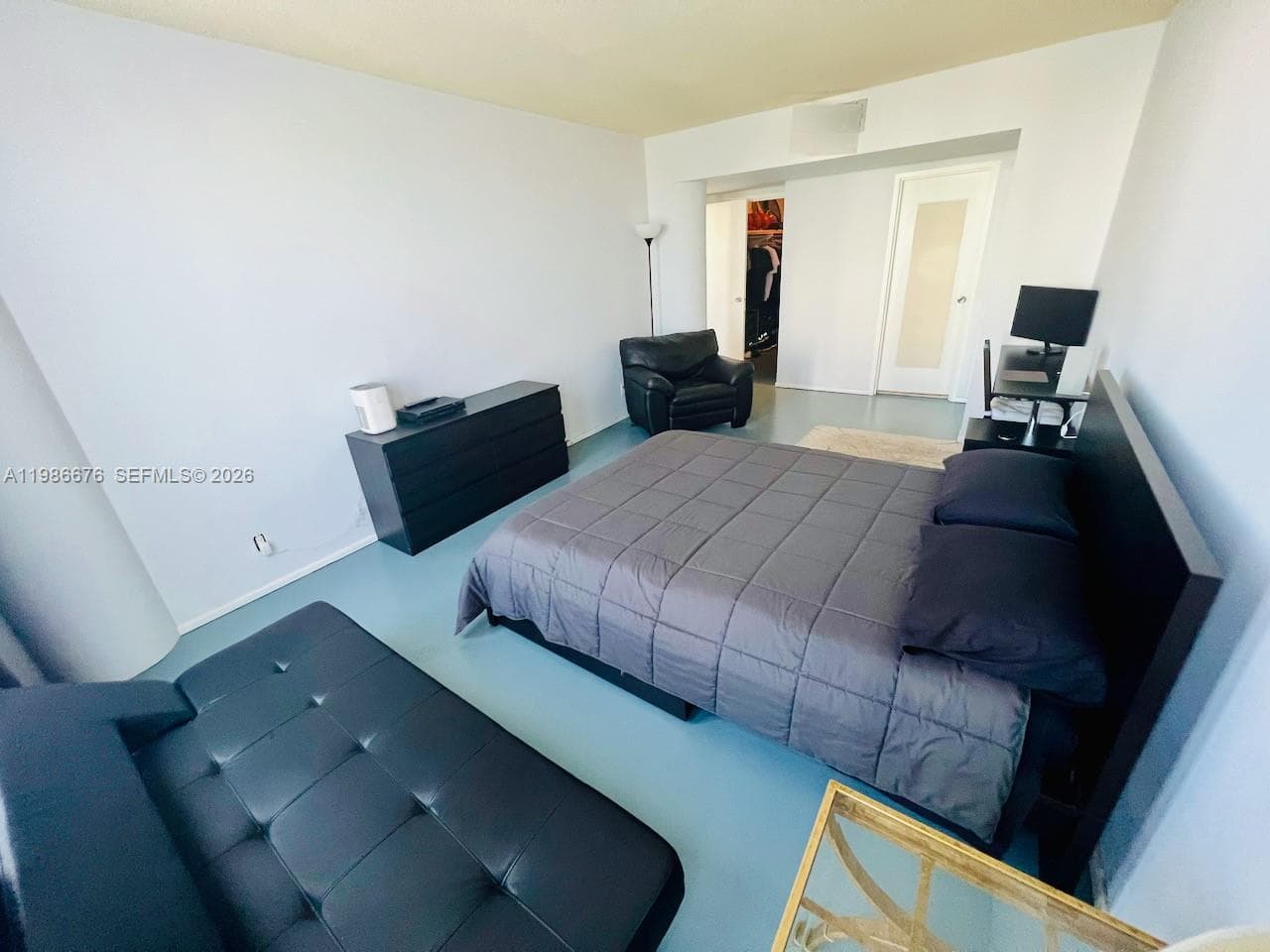 A11986676 — Miami Beach — 38