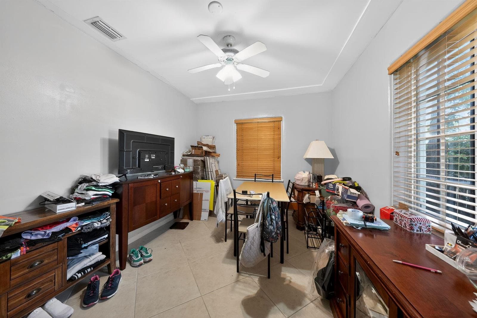 B26005156 — Miami Beach — 18