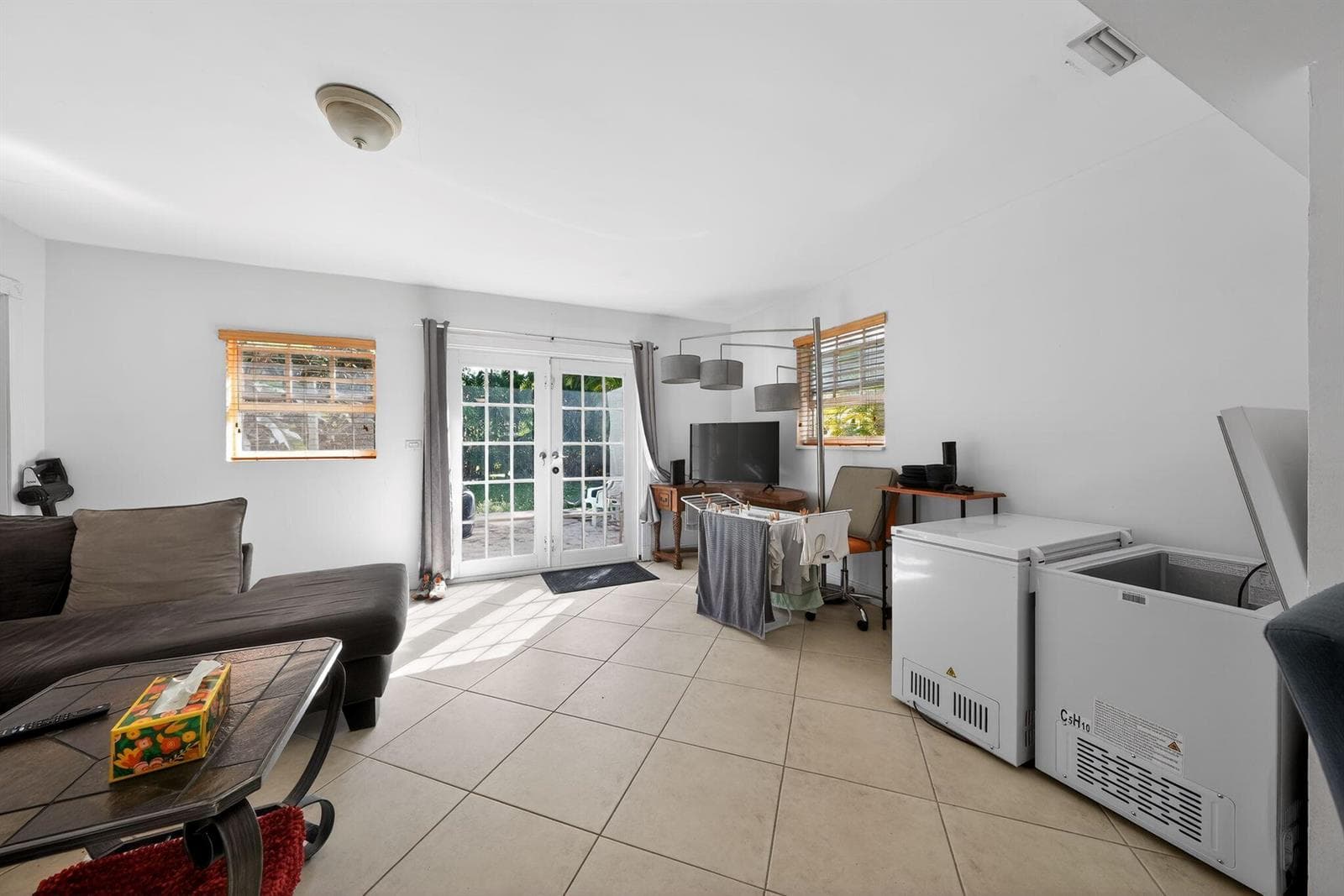 B26005156 — Miami Beach — 8