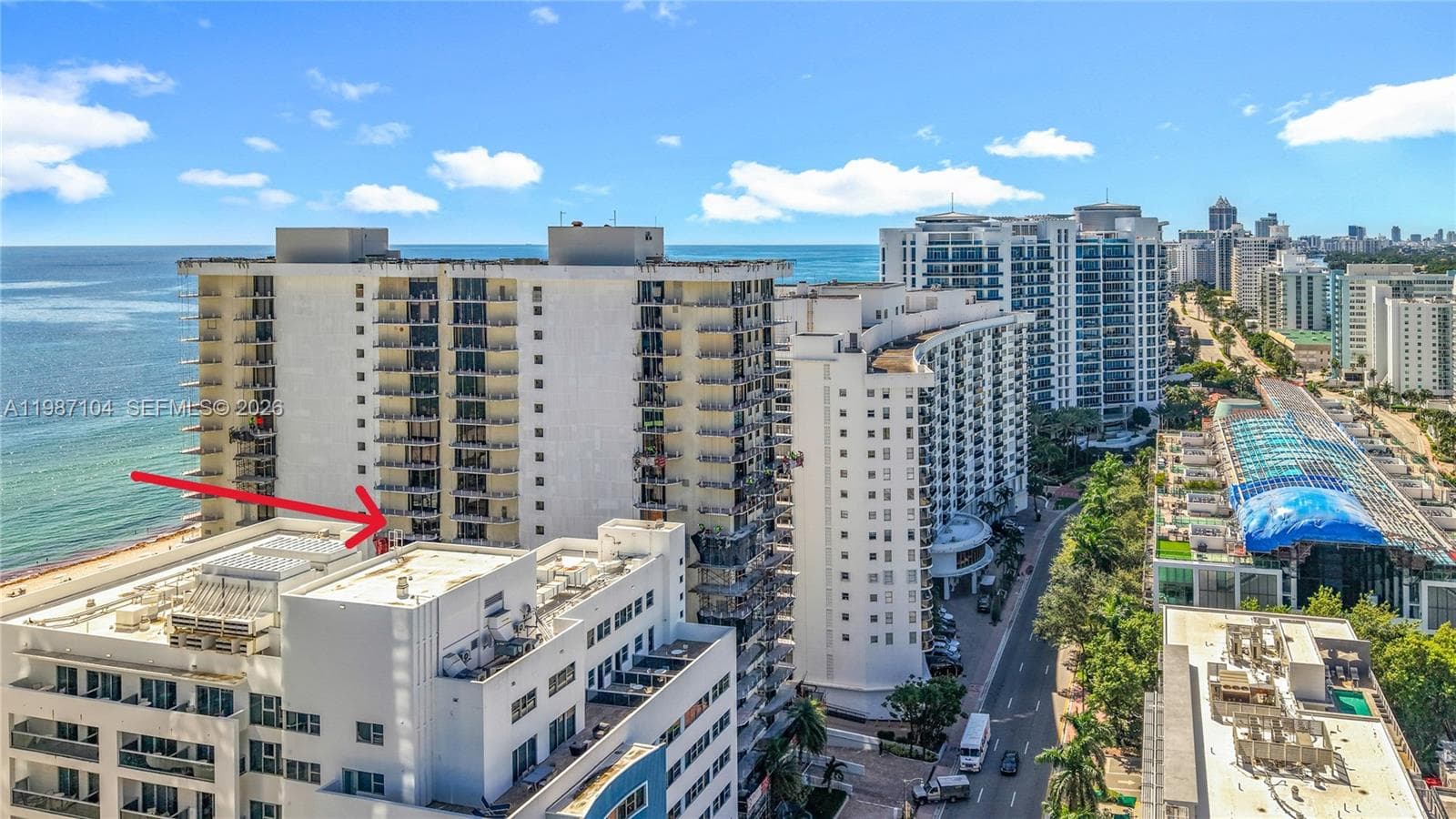A11987104 — Miami Beach — 46
