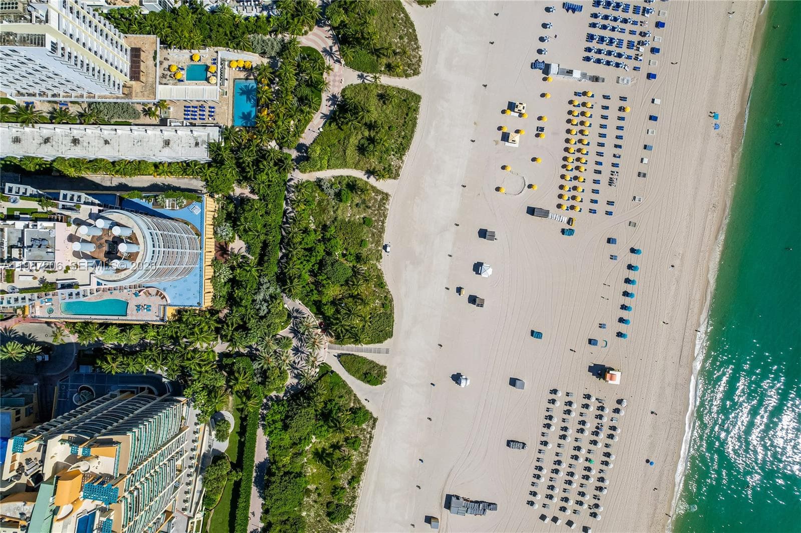 A11987206 — Miami Beach — 18
