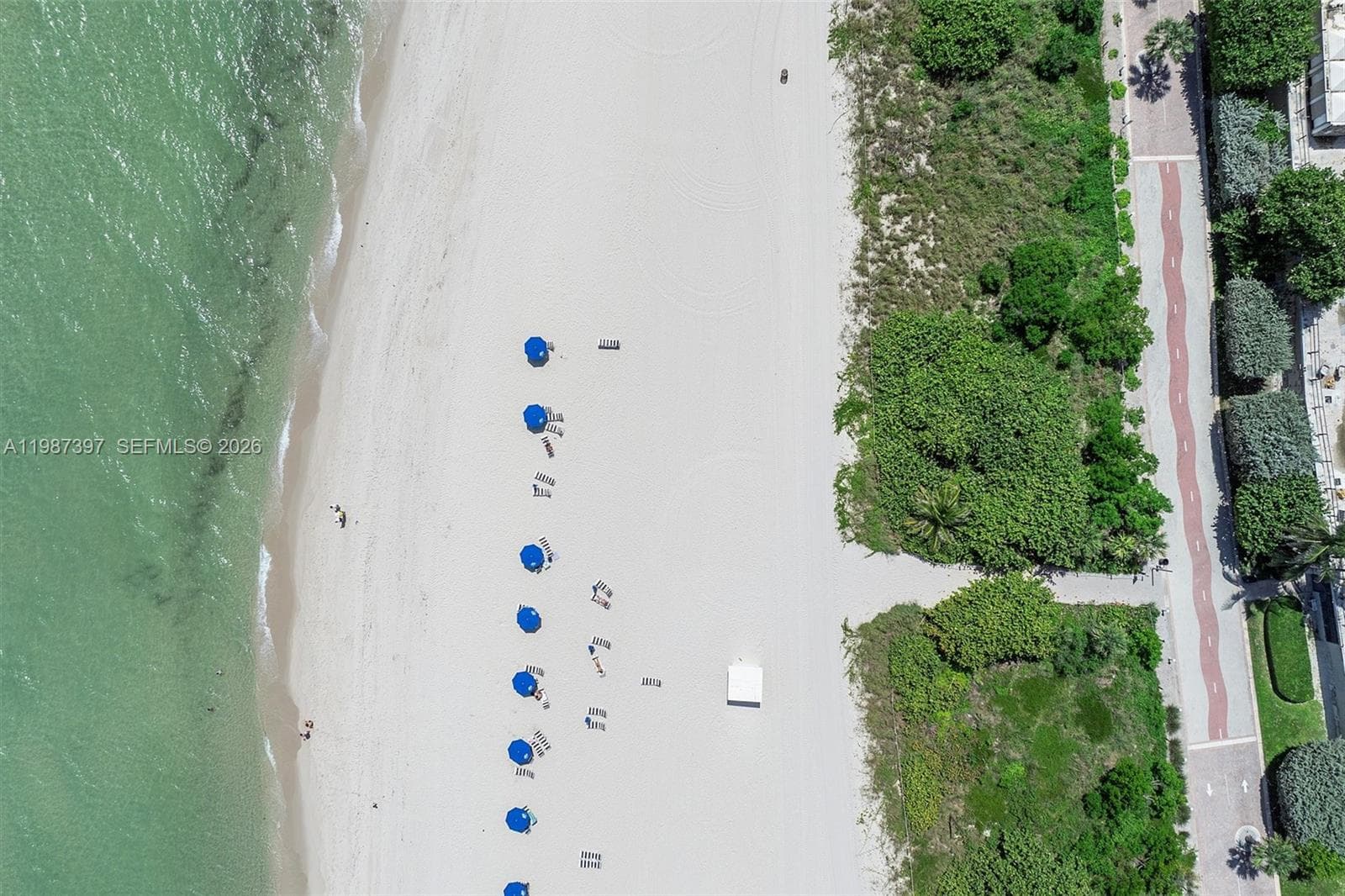 A11987397 — Miami Beach — 18