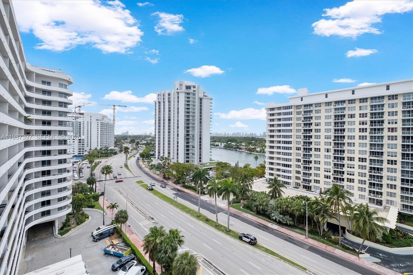 A11987397 — Miami Beach — 15