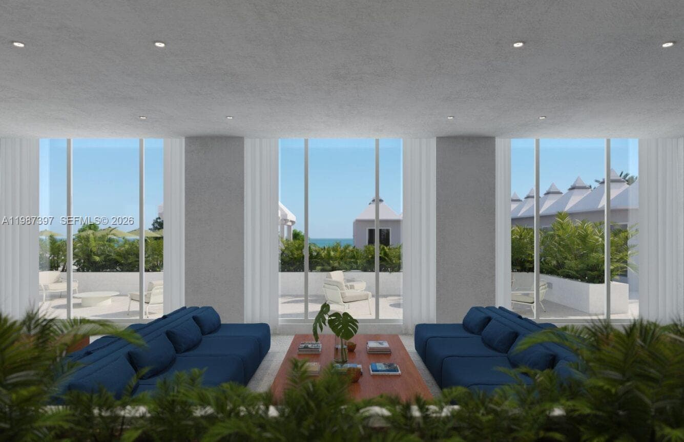 A11987397 — Miami Beach — 11