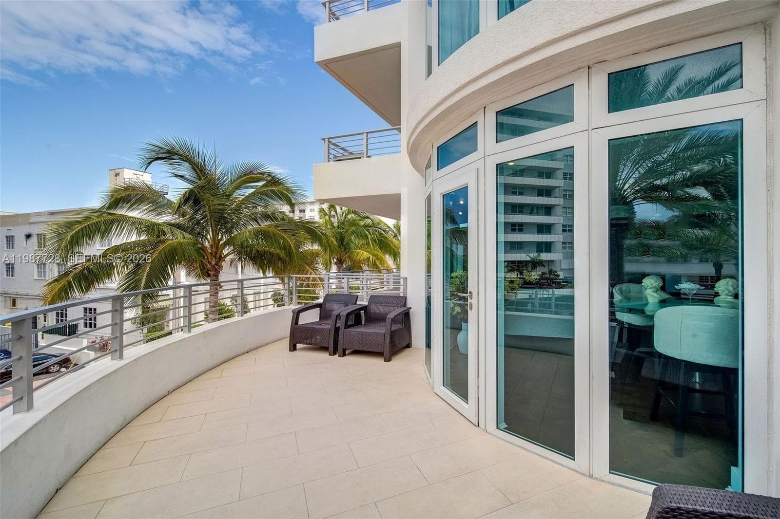 A11987728 — Miami Beach — 15