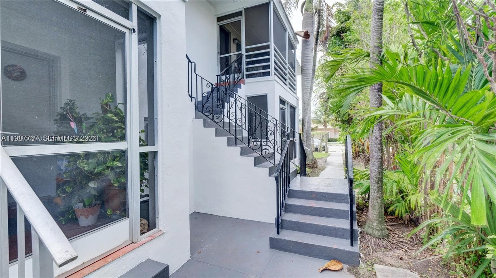 A11987767 — Miami Beach — 3