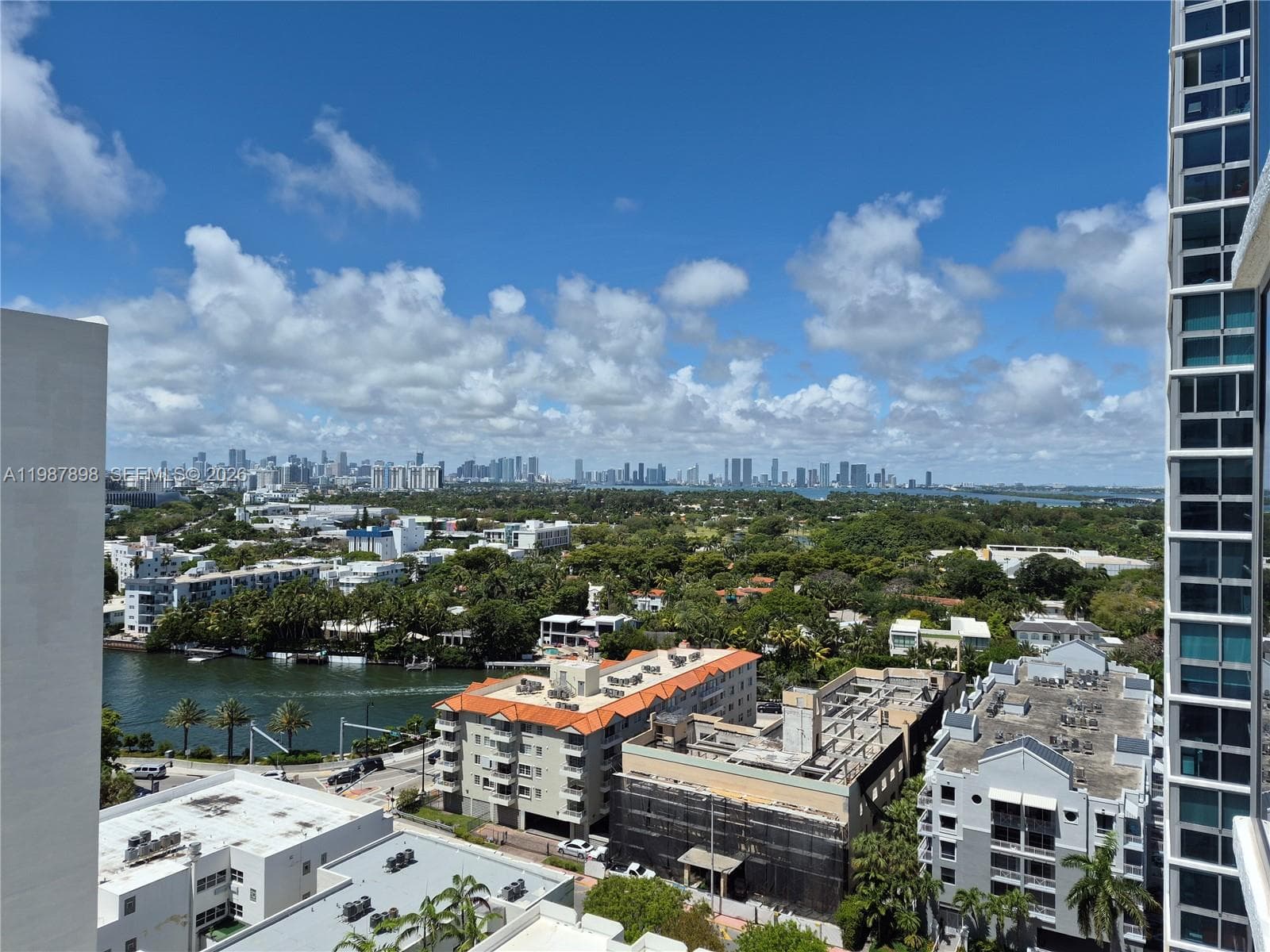 A11987898 — Miami Beach — 6