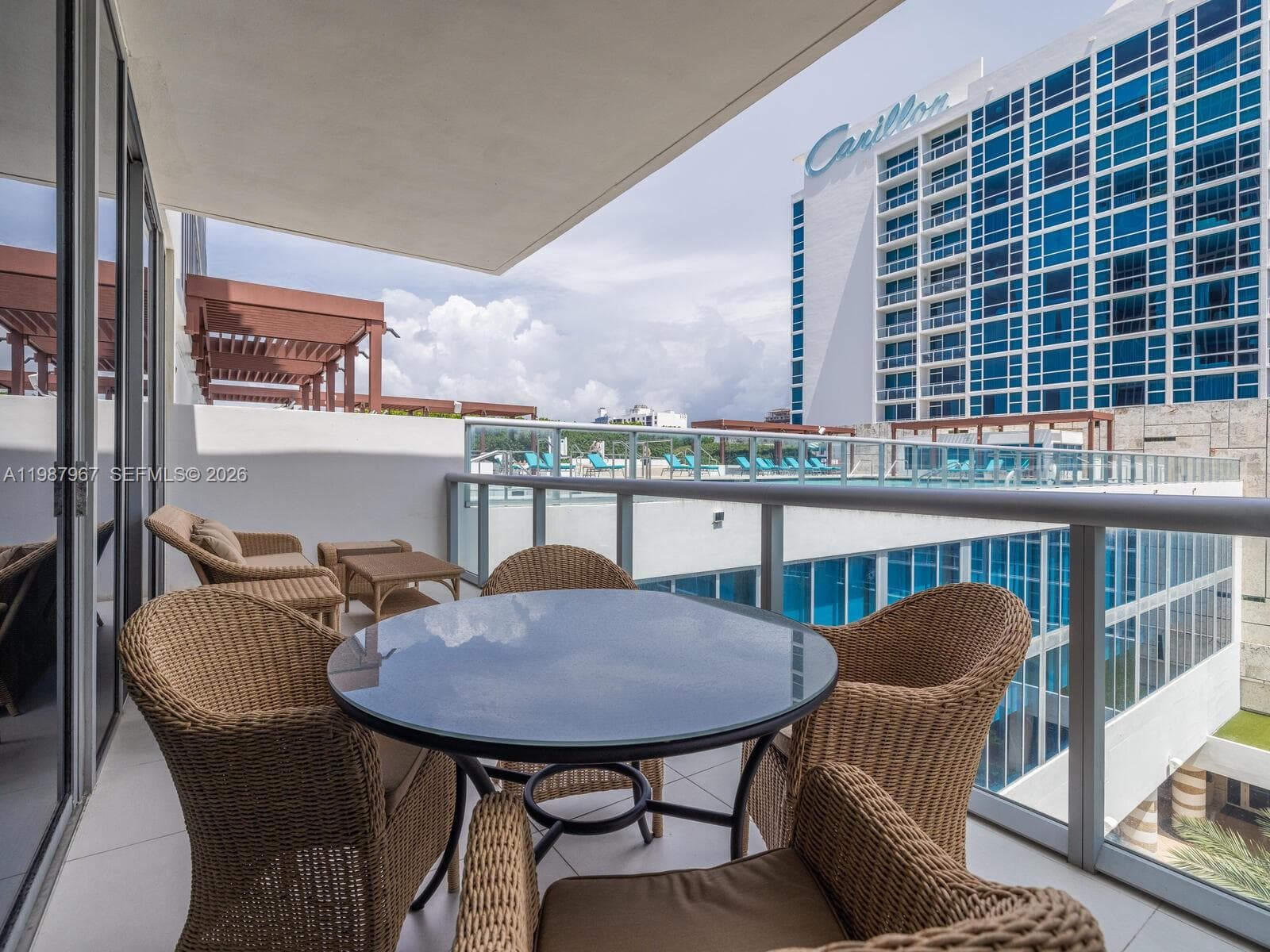 A11987967 — Miami Beach — 26
