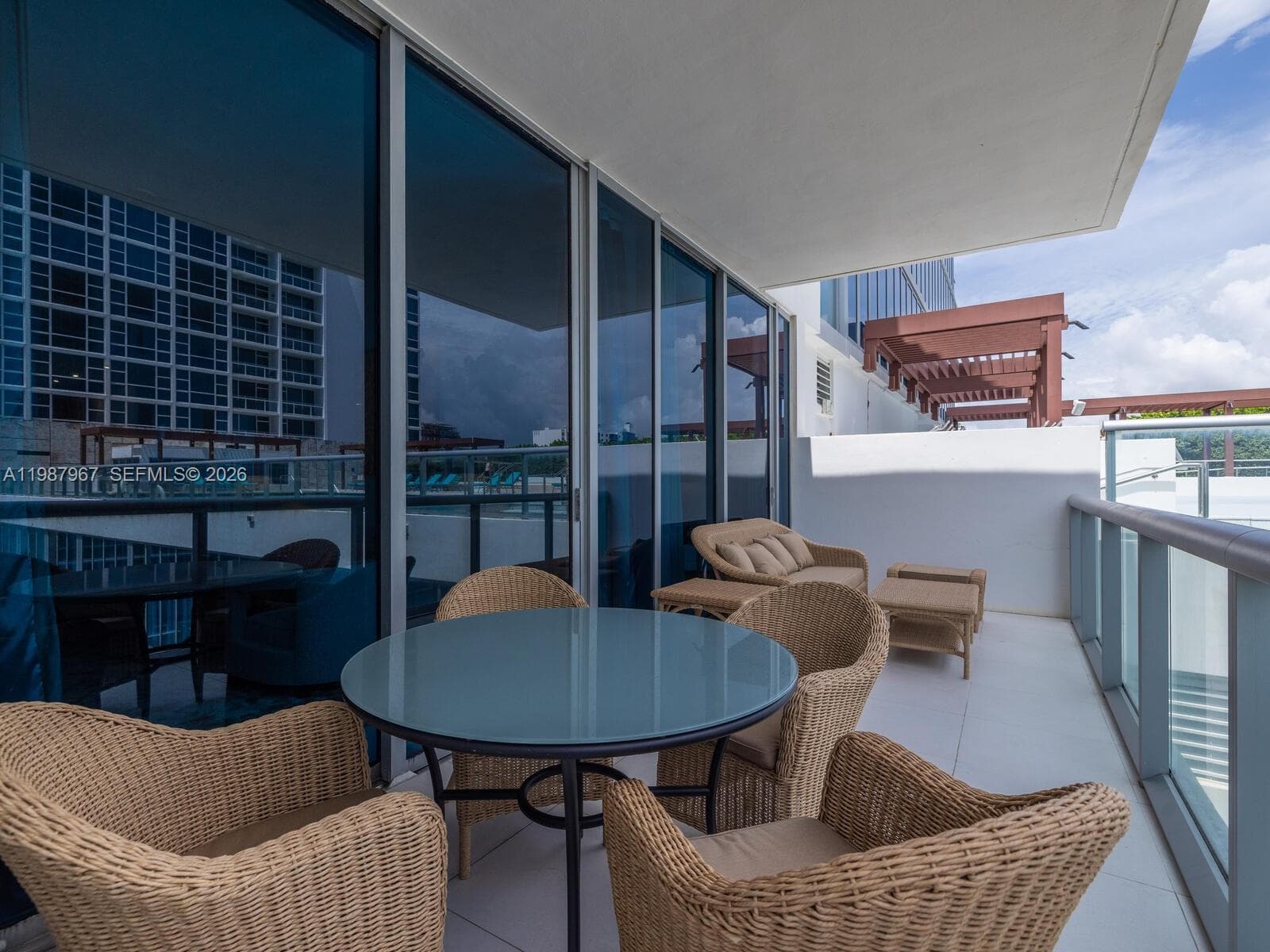 A11987967 — Miami Beach — 25