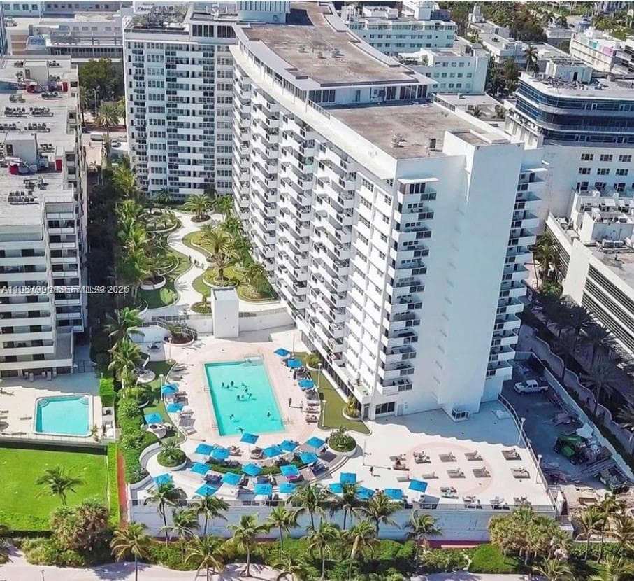 A11987990 — Miami Beach — 23