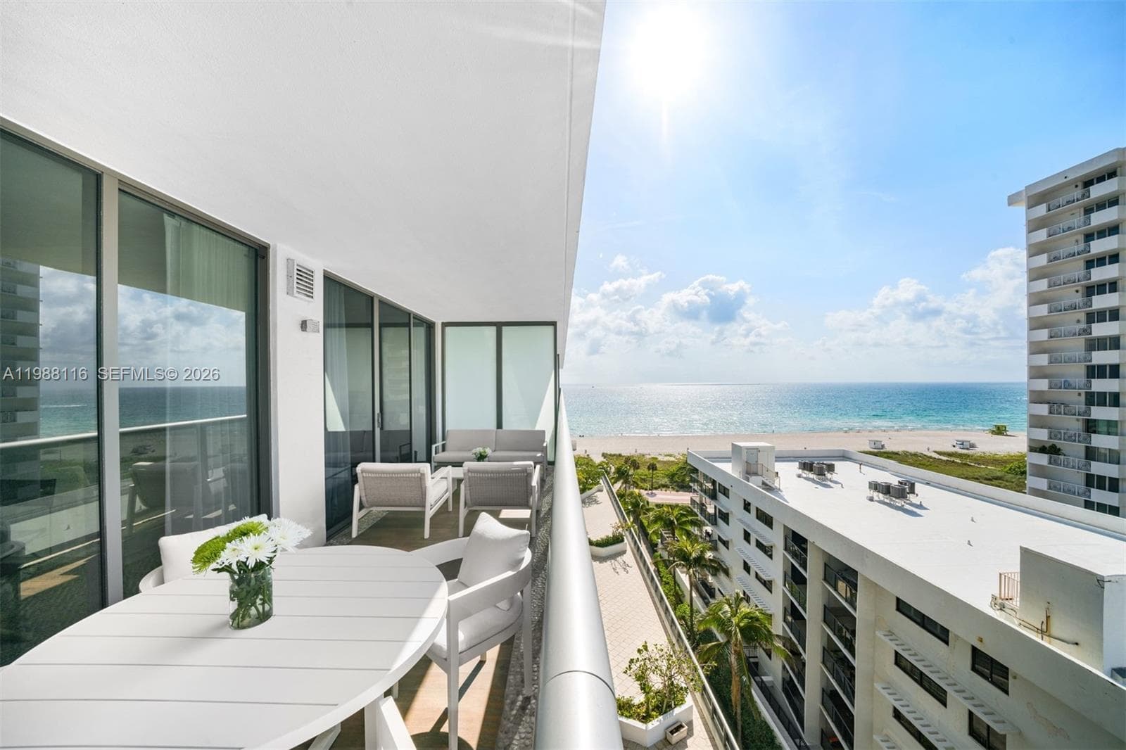 A11988116 — Miami Beach — 13