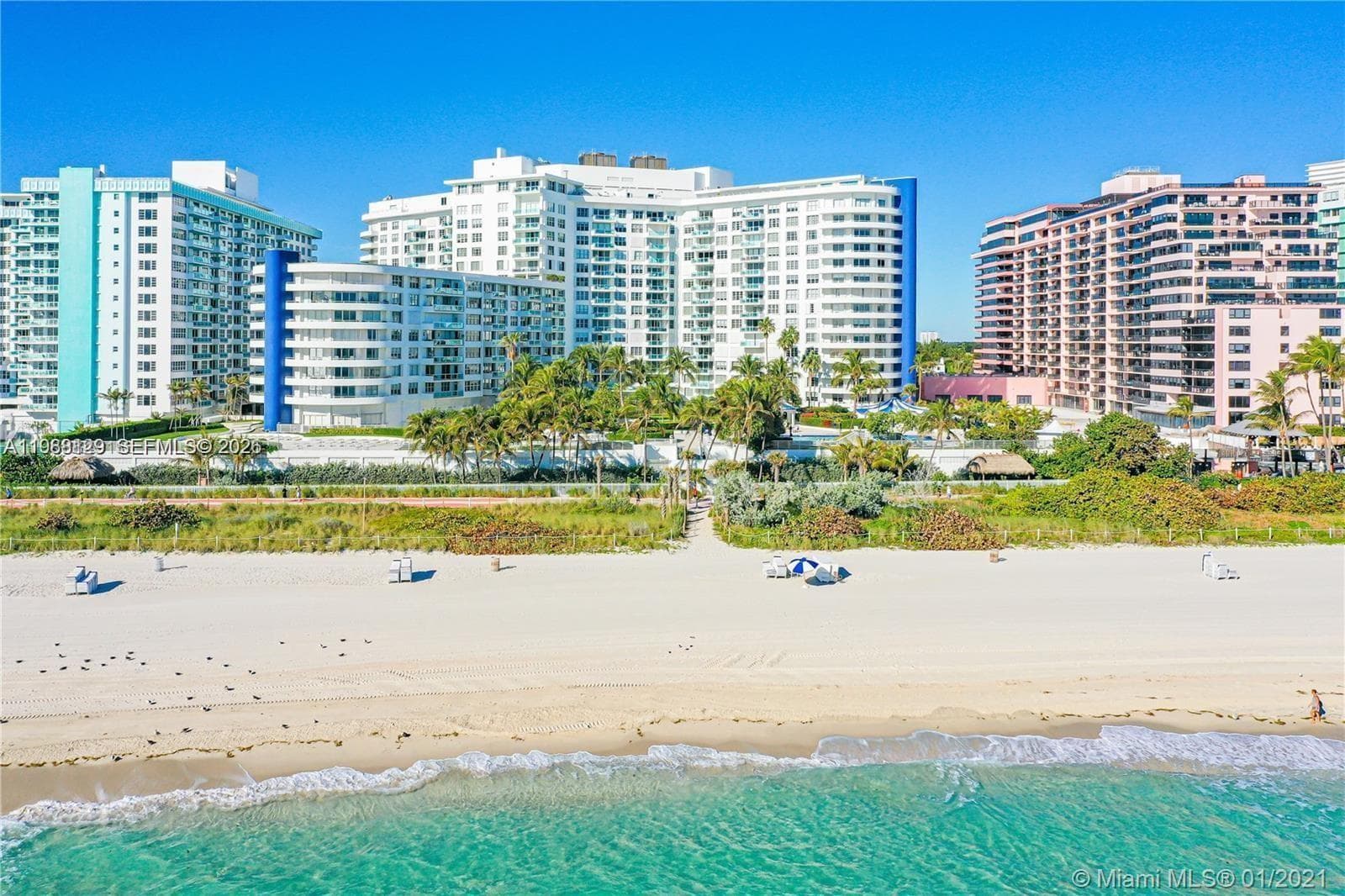 A11988129 — Miami Beach — 19